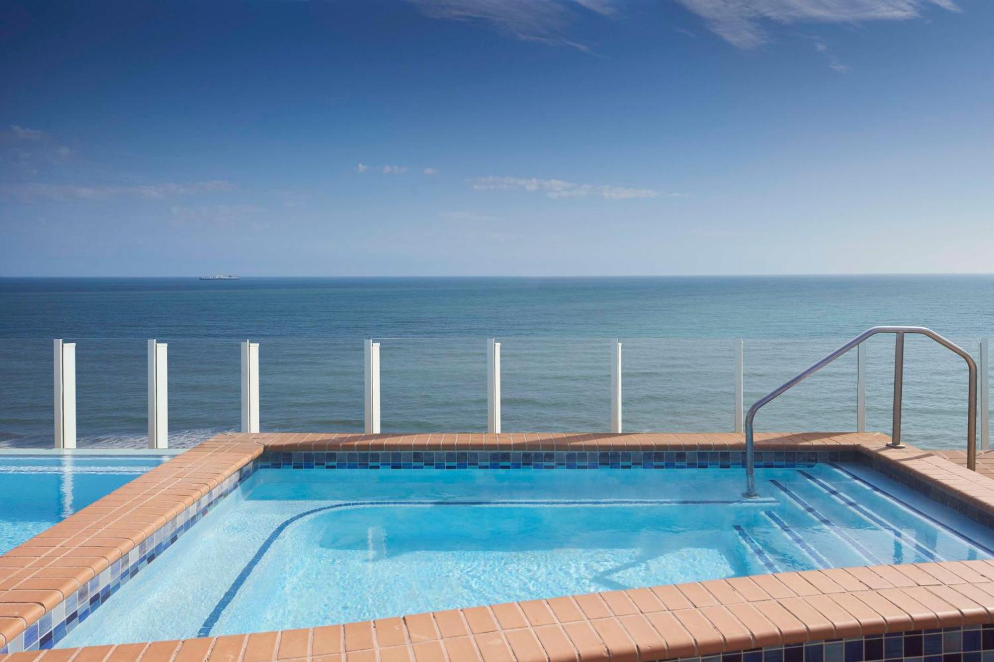 Hilton Virginia Beach Oceanfront Hotel Exterior photo